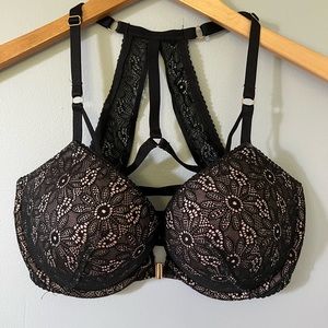 34DD Victoria’s Secret Very Sexy push up bra, Black Lace, Front Close